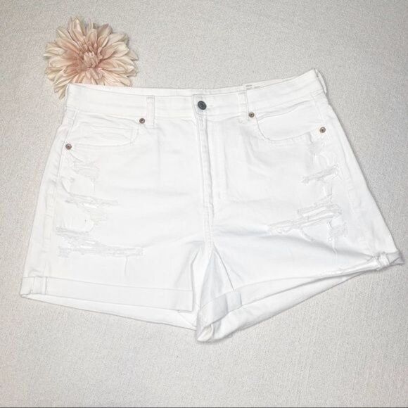 American Eagle High Rise Mom Jean Shorts White 16 NWT - Picture 3 of 11